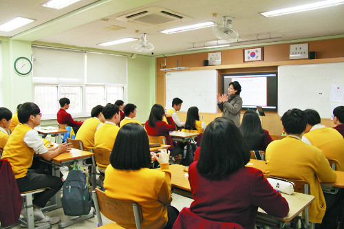    ġ ɰ  ȸ б ڻ쿹  12  