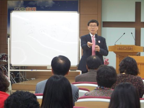 포항하늘소망교회 금요기도회 열고 지역복음화 위해 기도  