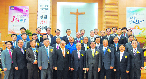 [월드비전 ‘밀알의 기적’ 캠페인] 초대 지회장 이명섭 목사…“빈곤 아동 돌보며 사랑 실천”  