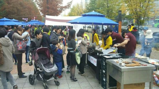  , ϵ ︶翡 丮͡ ù°°   