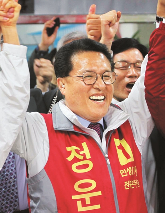 20년 만에 전북서 ‘보수’ 당선… 3수 끝에 승리한 정운천  
