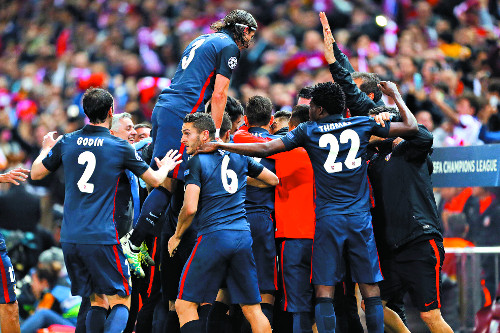 [UEFA è 8] A. 帮, ԡ ٸ ħŰ  
