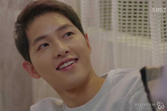송중기 