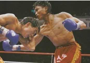“마흔다섯살 복서라고?”… 13년 만에 컴백 ‘전 챔프’ 최용수, TKO로 링 복귀  
