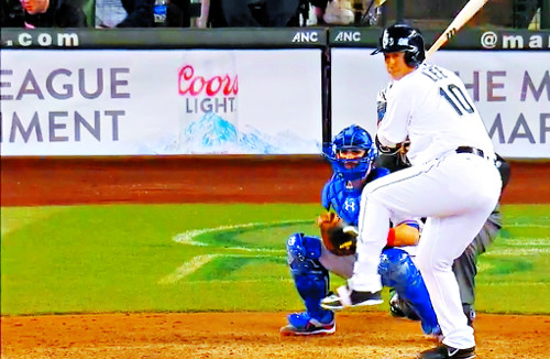 이대호 3연속 안타, MLB 적응 완료  