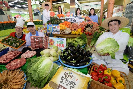 농협유통, ‘창사 21주년 농산물 대잔치’ 열어  