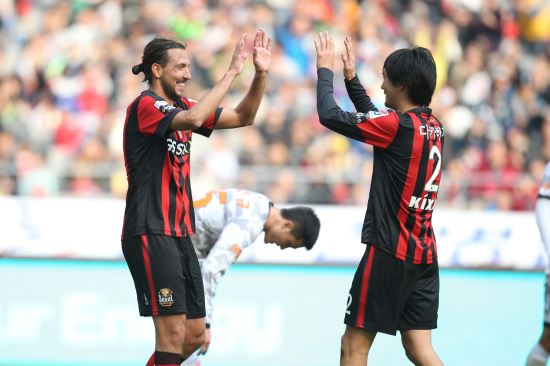 FC  11 뱸 FC FA 32  