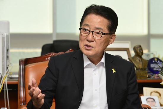 [ͺ] ûʹ λ,    λ硱  