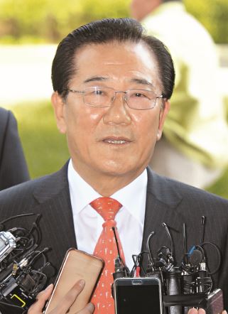 “대가성 다툼 여지… 방어권 보장 필요”  