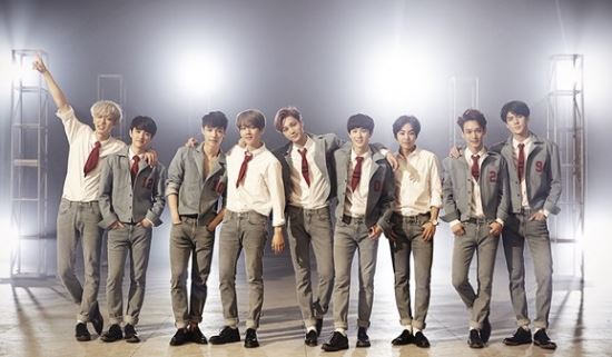 엑소, '중독' '으르렁' 뮤직비디오 각각 1억건 돌파  