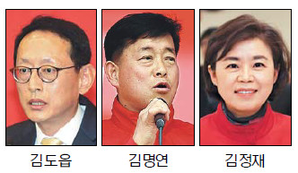  뺯 
