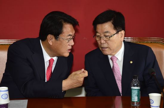 豤 