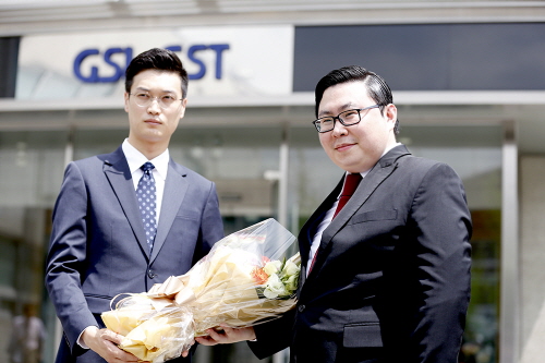 νƮƮ, 14 ȸ  ī̽Ʈ   