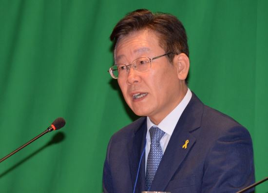  .  ϰ ¾    ε ü    