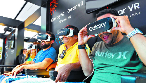 []  VR  ø   