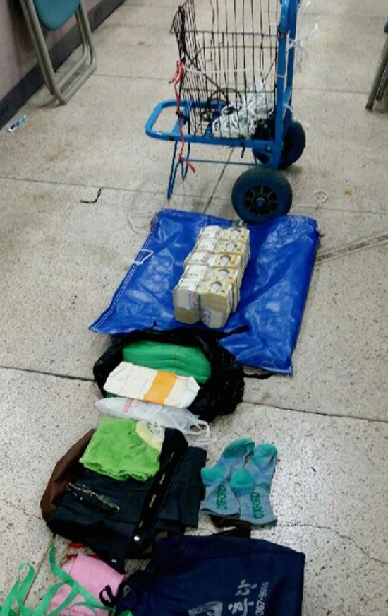 70대 치매노인, 평생 모은 2억5000만원 돈가방 목포서 분실  