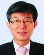   繫忡   UST   