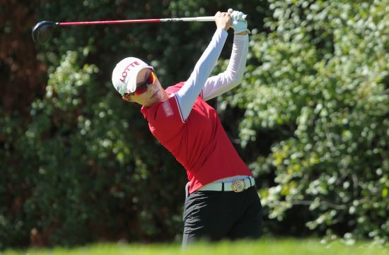 ȿ, LPGA Ŵ 2R  2ο 1Ÿ  