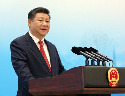  迡  ⿩ ۷ι  ó  