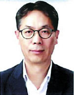 ￡ 忡   