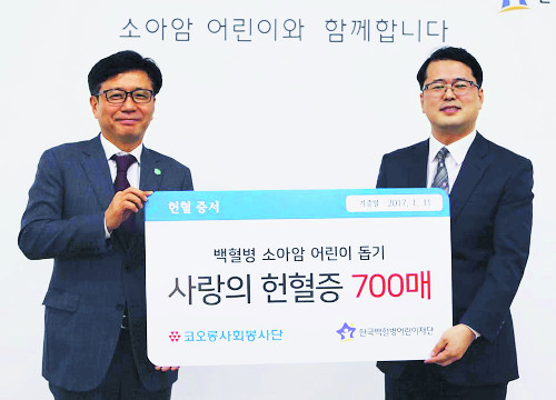 ڿ,   700   