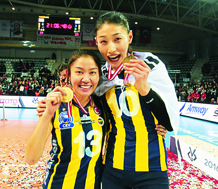 ‘여제’ 김연경 앞에 ‘최고 공격수’들 무릎  