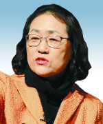 김해숙 국악원장 “정부 압박에 ‘소월산천’ 공연 취소”  