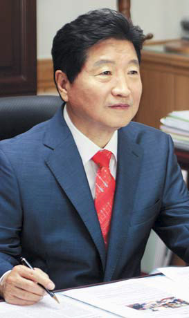 â, â °ݡ 뼱 ĺ ȭ   