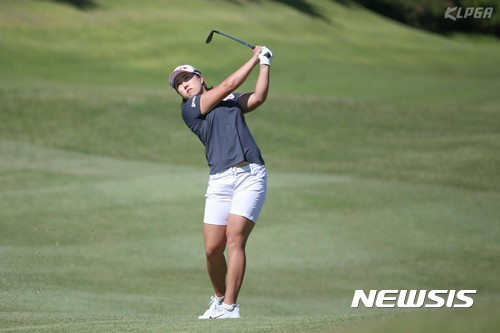 ظ ݫ    JLPGA   