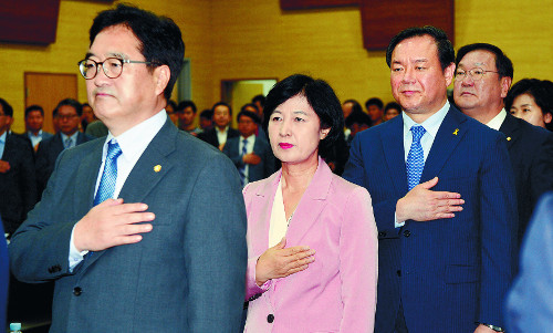   ü    ϴ   롱  