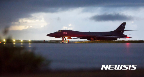  ڱ Ϸ B-1B  ѱ    