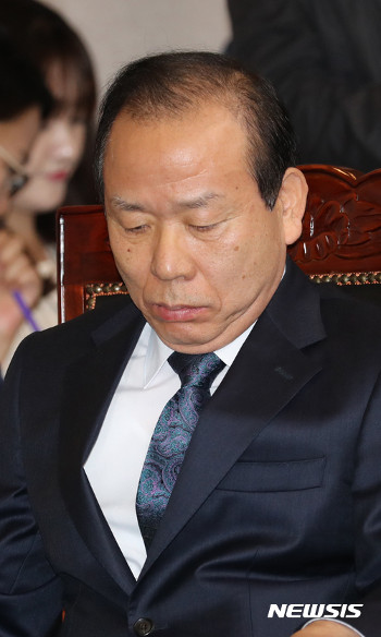 ü  졦     