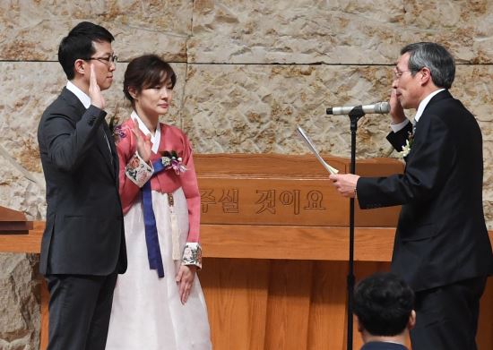 포토]사진으로 보는 명성교회 안과 밖 - 국민일보