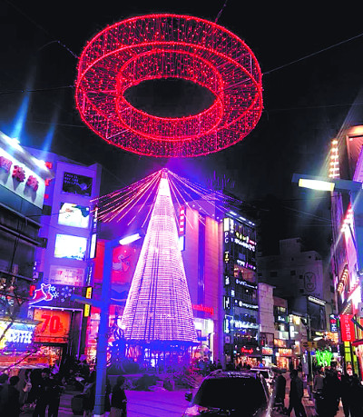 “빛으로 온 아기 예수 축하해요”… 부산크리스마스트리문화축제 12월 2일 개막 기사의 사진