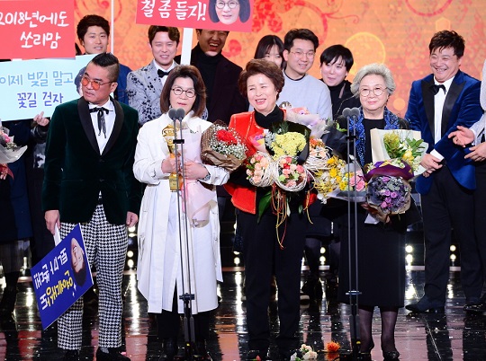 2017 SBS ̿ 顦 MBC   