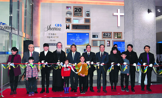 20  1900 ϼ, 100ð з  桯 忹  