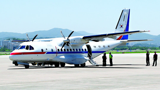  ۱ VCN-235'¡   ⡯  