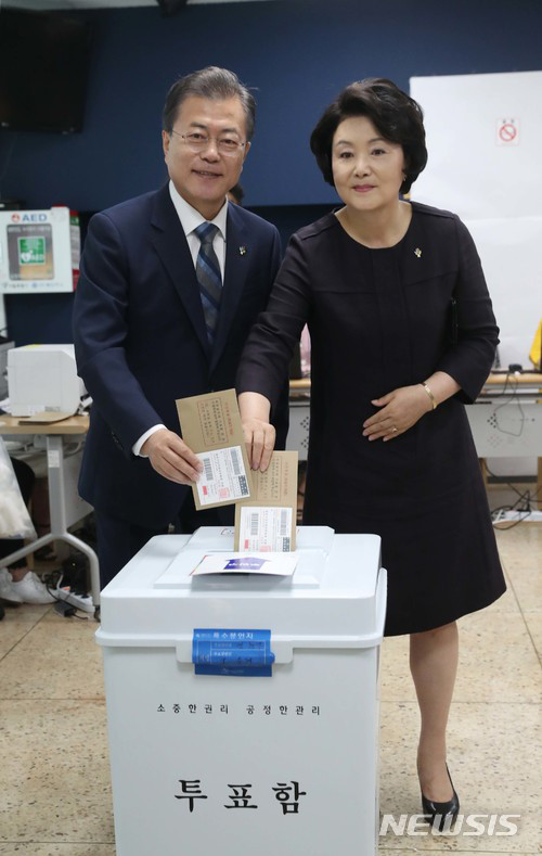  , ǥ    캼 ͡  