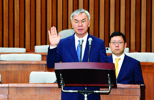 野, 이념 편향 집중 제기… 김선수 후보자, 민변과 결별 선언  