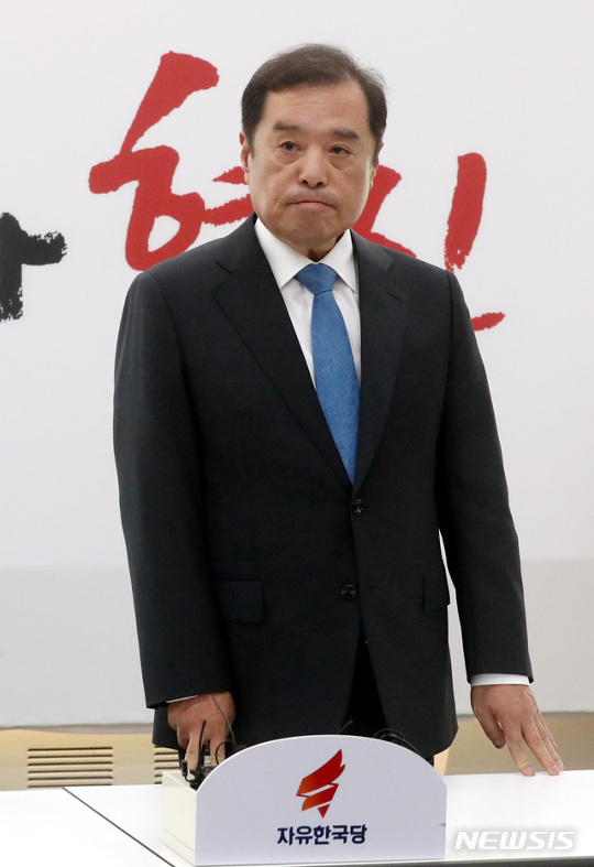 ȫǥ ޸ 롯  躴  
