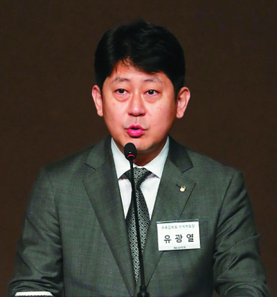 ȸ  ,  濵 ߿䡱  
