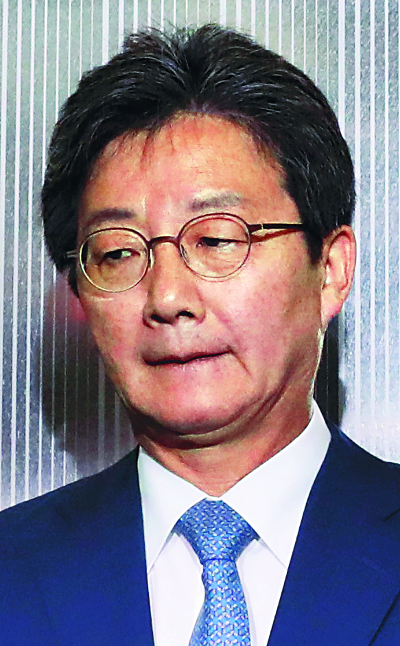 ¹  , 翡   ǰ  