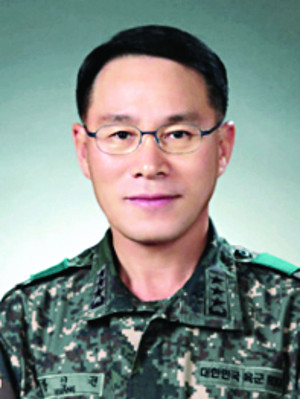   λ缭 ު    
