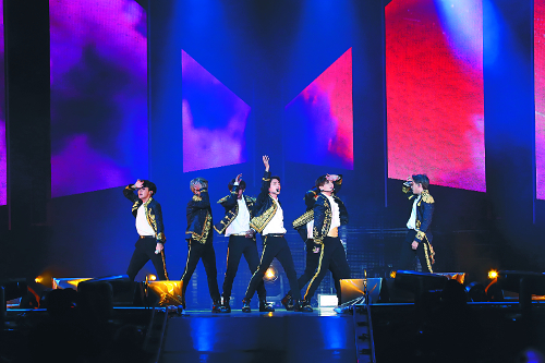 BTS, ѷ Ȯ  ȭȭ塯 ޴´١    ȸǼ ǰ  