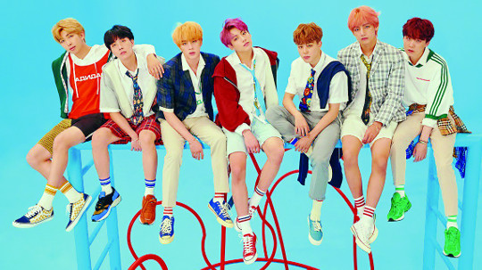 BTS, ý ̽   ׷졯  4 ι   