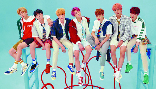 BTS,     ƼƮ 8  