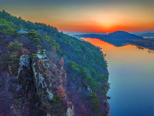 泲 ο 鸶, ó     Ӿ  