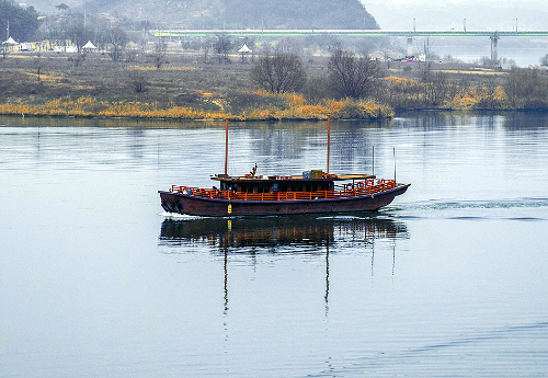 泲 ο 鸶, ó     Ӿ  