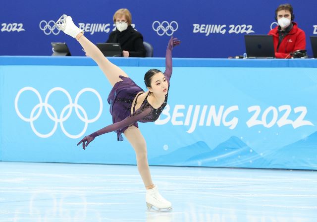 엉장진창 주이” 中 올림픽 피겨선수 향해 십자포화-국민일보