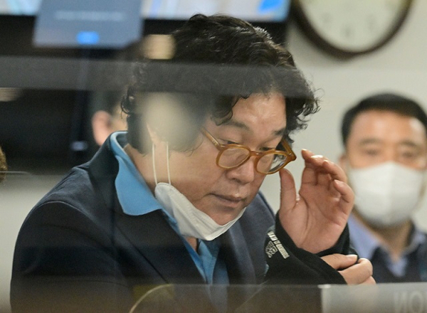 [사설] 민주당 또 수사 검사 공개… 좌표찍기 아니면 무엇인가 국민일보